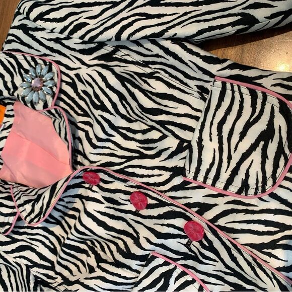 Cynthia Steffe Zebra Print Jacket with Pink Lining, sz s, pink and zebra print, - Picture 4 of 16